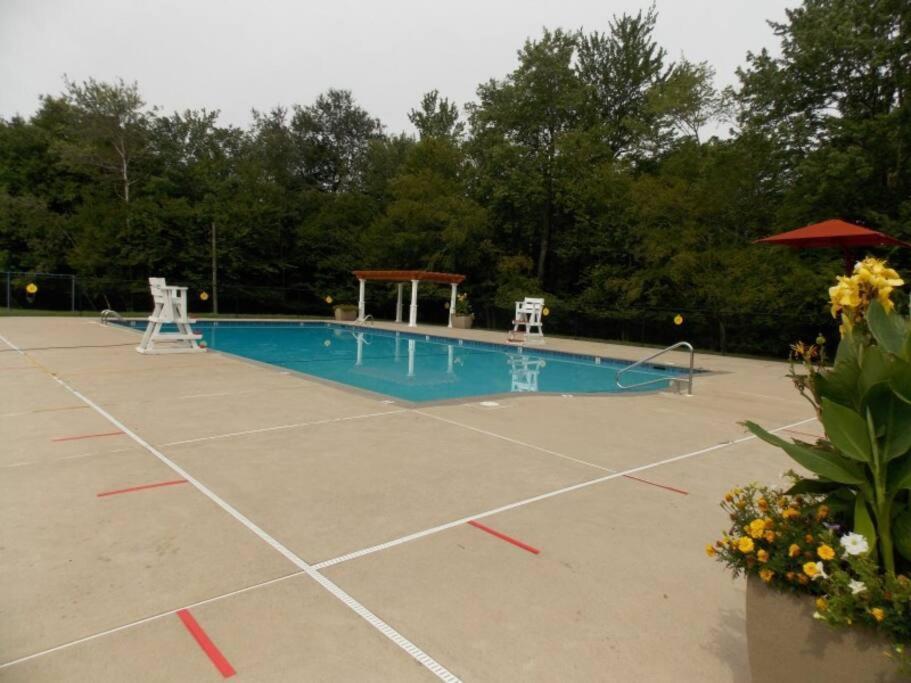 The Family Getaway Villa Tobyhanna Kültér fotó